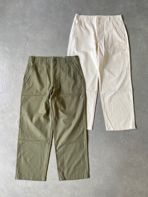 HTS (HARROW TOWN STORES) BACK SATIN BAKER PANTS