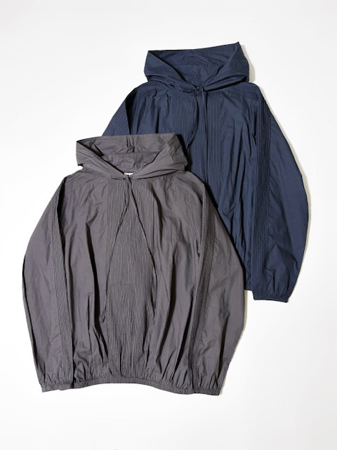 IKITSUKE PINTUCK HOOD SHIRT