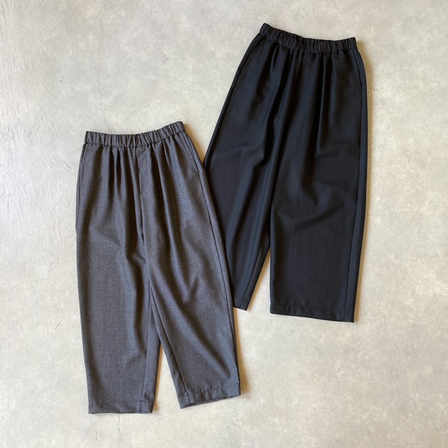 maison de soil WORSTED SERGE 2TUCK TAPERED EASY PANTS