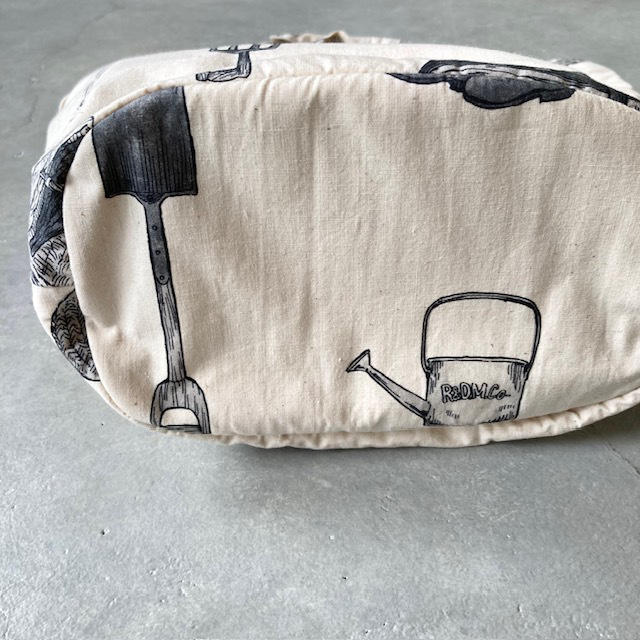 R&D.M.Co- (OLDMAN'S TAILOR) GREAT GREEN THUMB MARCHE BAG (TALL)