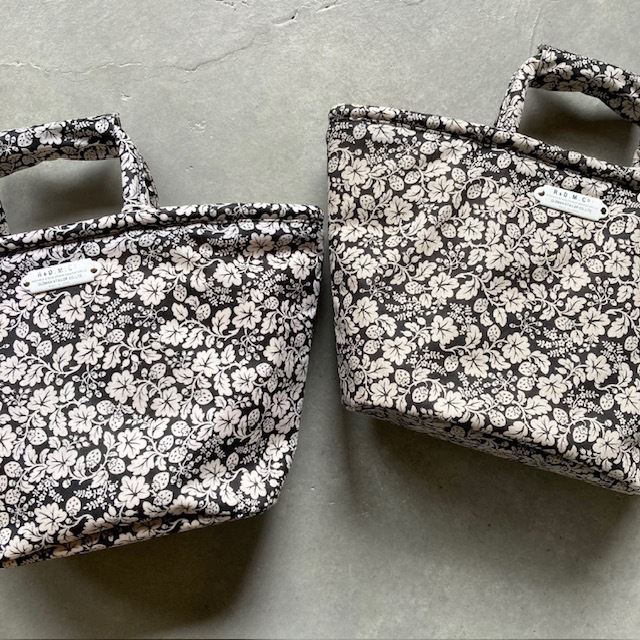 R&D.M.Co- (OLDMAN'S TAILOR) WILD BERRY MARCHE BAG (S)