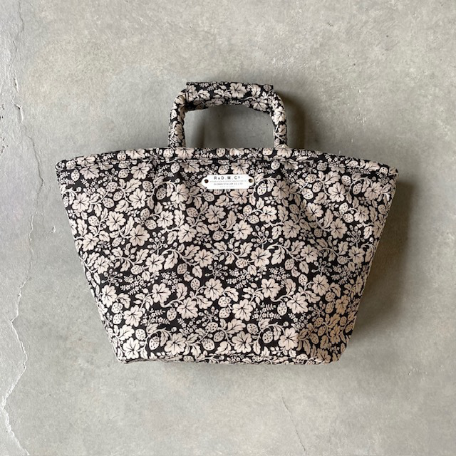R&D.M.Co- (OLDMAN'S TAILOR) WILD BERRY MARCHE BAG (S)