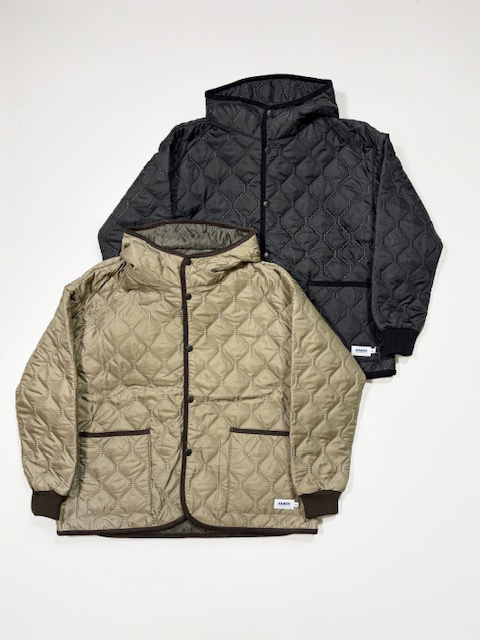 ARMEN PLAIN POLYESTER OVERSIZED HOODED JACKET with RIBBED CUFF