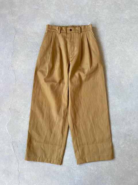 A PIECE OF LIBRARY クラシックウェポンマスターワイドパンツ
