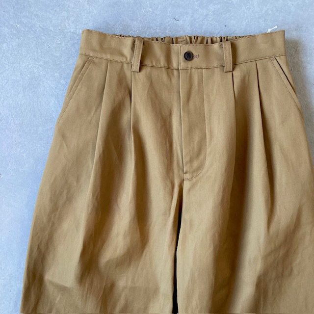 A PIECE OF LIBRARY クラシックウェポンマスターワイドパンツ