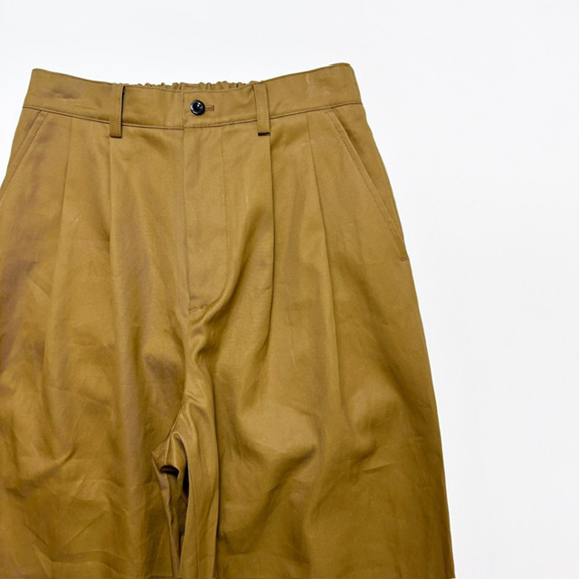 A PIECE OF LIBRARY クラシックウェポンマスターワイドパンツ