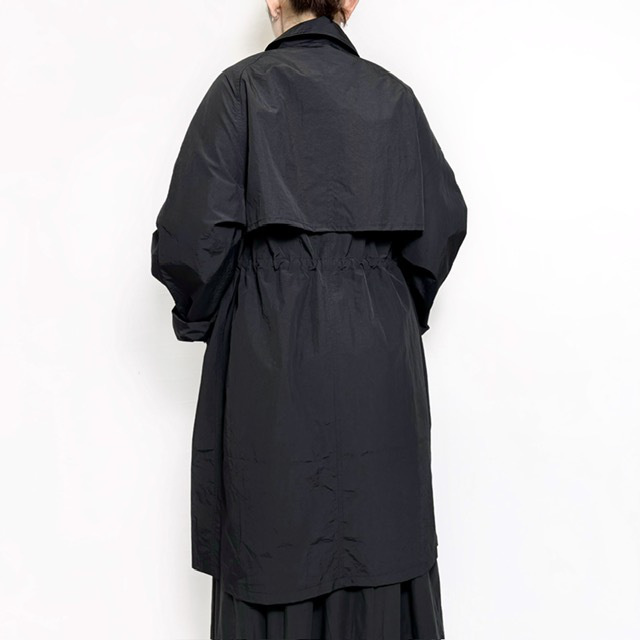 HTS (HARROW TOWN STORES) NYLON COTTON BALMACAAN COAT with GUSSETED POCKET