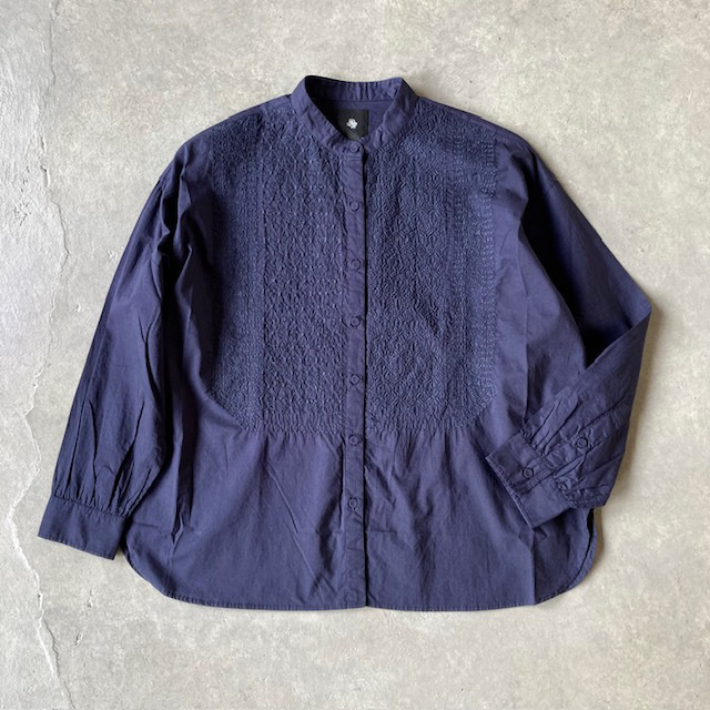 maison de soil 60s ORGANIC CAMBRIC  with EMB BANDED COLLER SHIRT