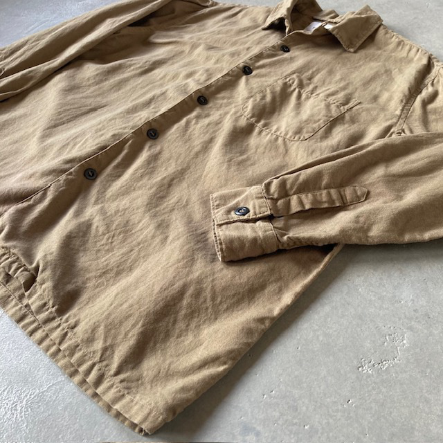 HTS (HARROW TOWN STORES) COTTON LINEN PLAIN OVERDYE ONE-UP COLLAR SHIRT