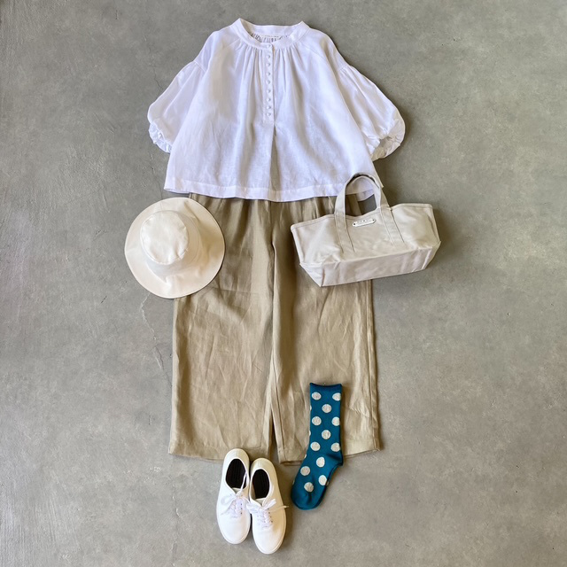 A PIECE OF LIBRARY スタンダードリネンモナミブラウス