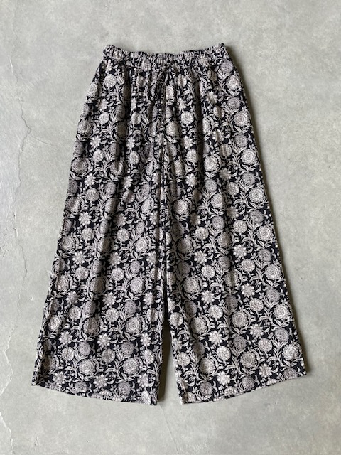 SOIL  80s VOILE VOILE TWO TONE  FLOWER PRINT WIDE EASY PANTS