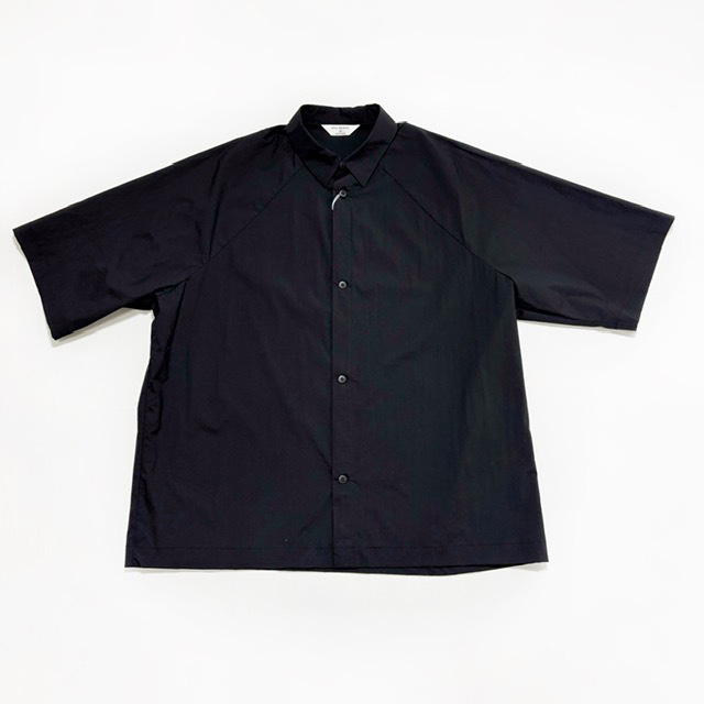 STILL BY HAND ラグランスリーブナイロンシャツ