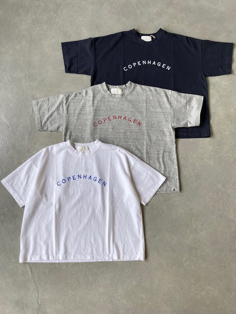 A PIECE OF LIBRARY  コペンハーゲンワイドTee