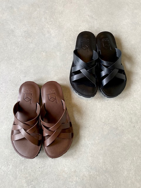 b9 collection レザークロスベルトサンダル