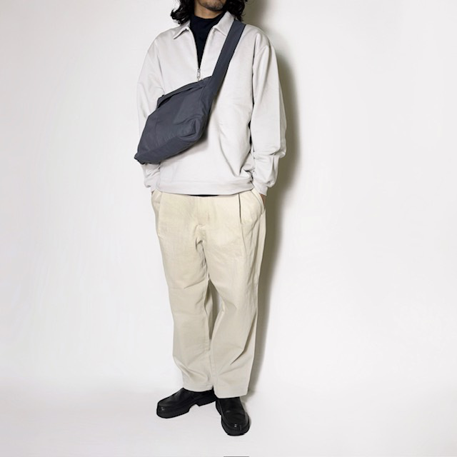 STILL BY HAND コットンツイルワンタックパンツ