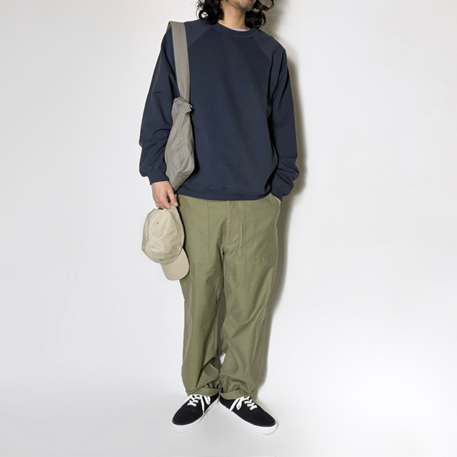 STILL BY HAND フレンチテリーラグランスリーブクルーネック