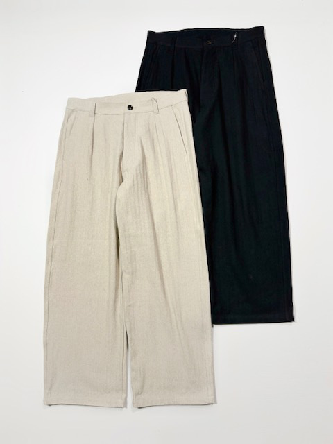 ARMEN  COTTON LINEN HERRINGBONE  ONE-TUCK PANTS
