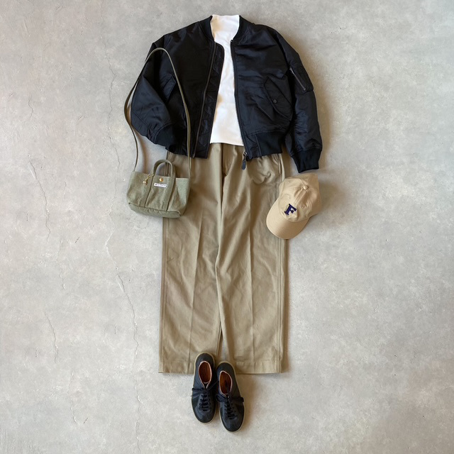 MORIKA ペグトップトラウザーズ