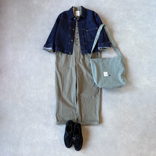 HTS (HARROW TOWN STORES) COTTON HERRINGBONE WASH ONE-UP COLLAR OVERALLS