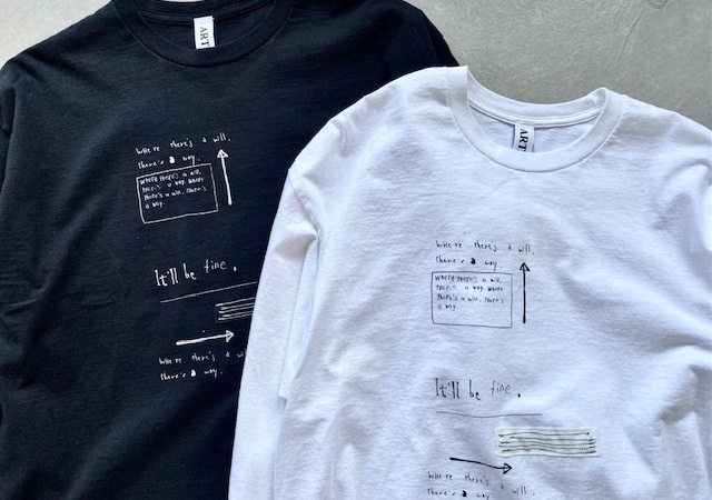 ARTEPOVERA NATSUME × KOTETSU コラボ GILDAN Re-Message LS/Tee